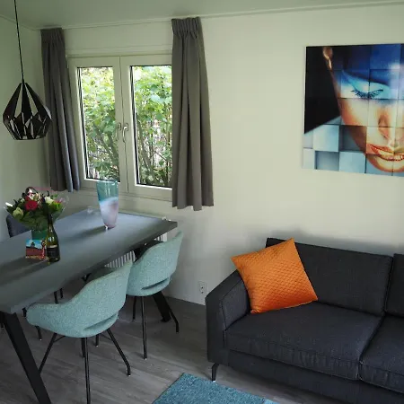פארק נופש Vakantie Huis 26a Droomparken ביקברחן